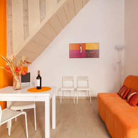 Boccanera A Trastevere Holiday Apartment Рим Екстериор снимка