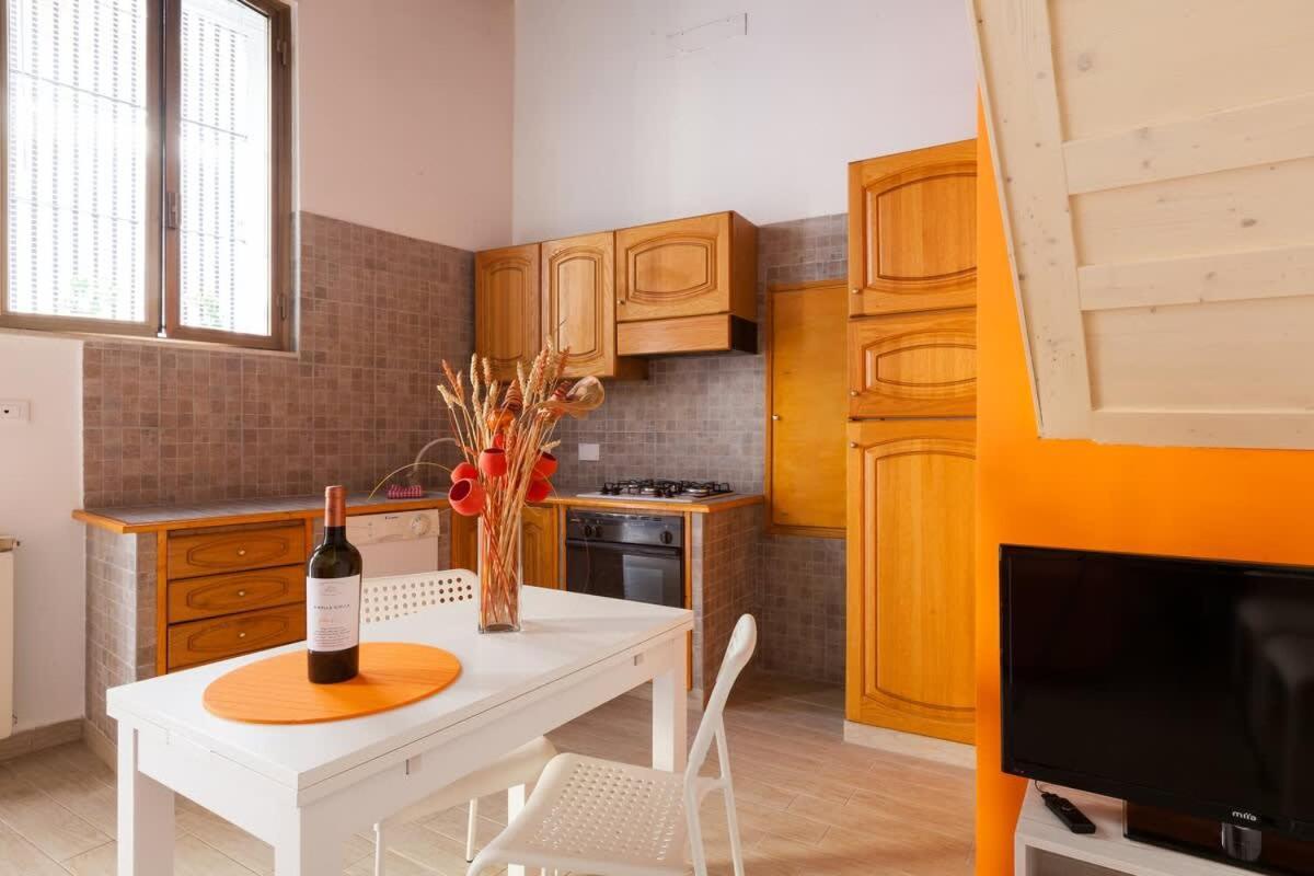 Boccanera A Trastevere Holiday Apartment Рим Екстериор снимка