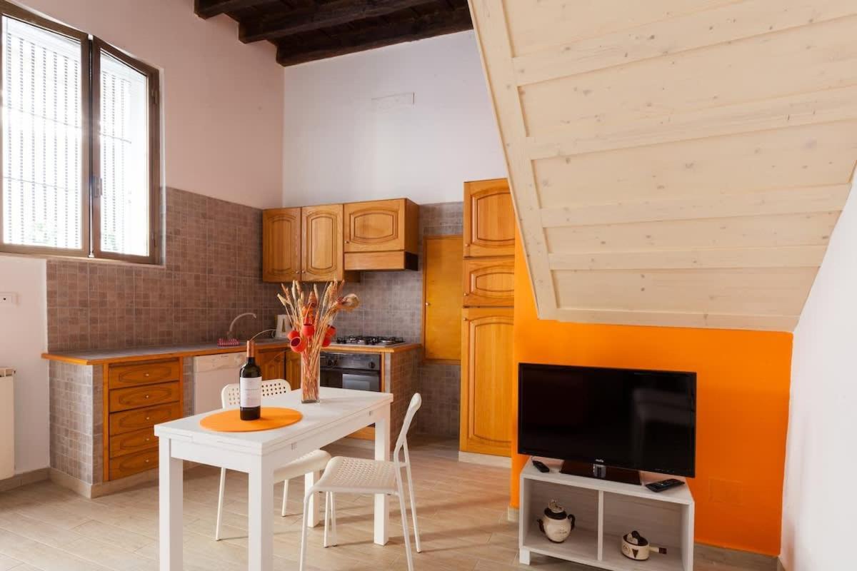 Boccanera A Trastevere Holiday Apartment Рим Екстериор снимка