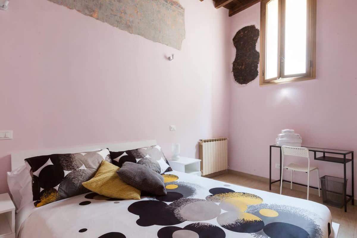 Boccanera A Trastevere Holiday Apartment Рим Екстериор снимка